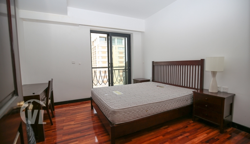 4 bedrooms serviced apartment to lease in Tay Ho Elegant Suites