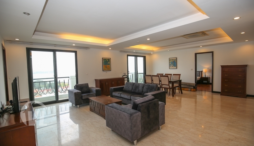 4 bedrooms serviced apartment to lease in Tay Ho Elegant Suites