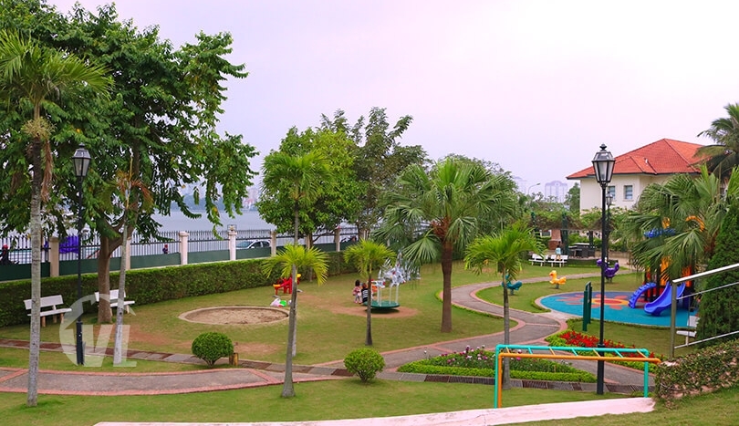 Diamond Westlake Suites apartment 4 beds 3 baths in Tay Ho