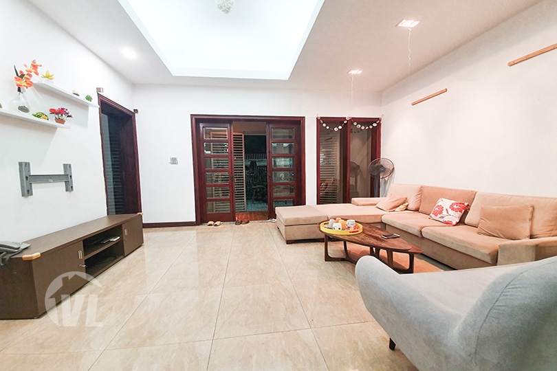 333 Furnished house close to the British International School in Long Bien