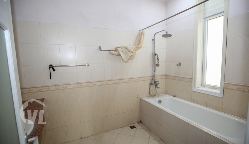 Large house to rent in Tay Ho facing the West Lake