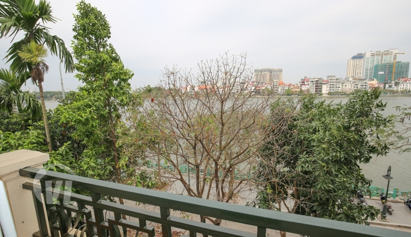 Large house to rent in Tay Ho facing the West Lake