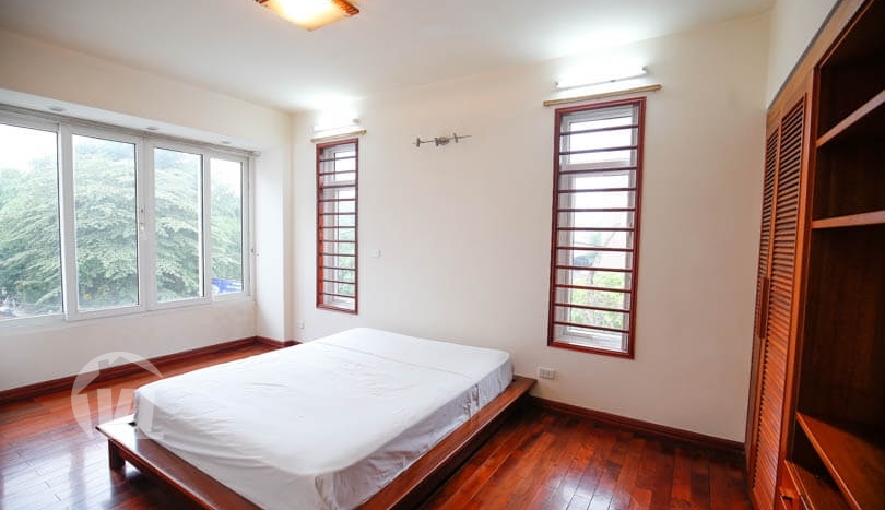 Modern partly furnished house in Tay Ho 3 beds 3 baths