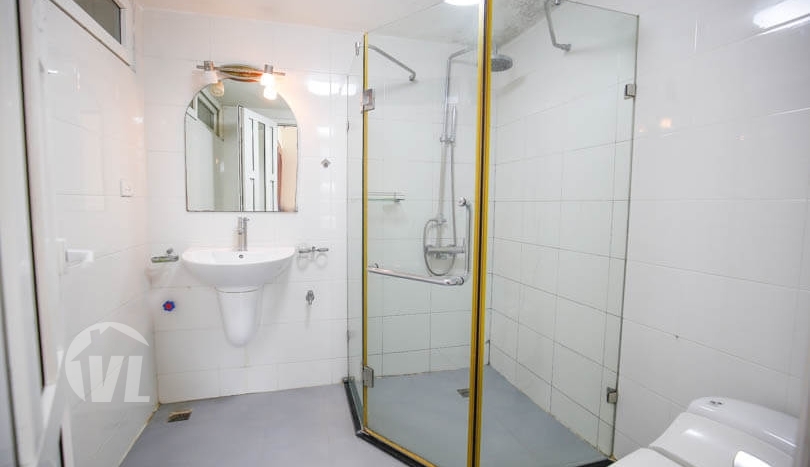 Modern partly furnished house in Tay Ho 3 beds 3 baths