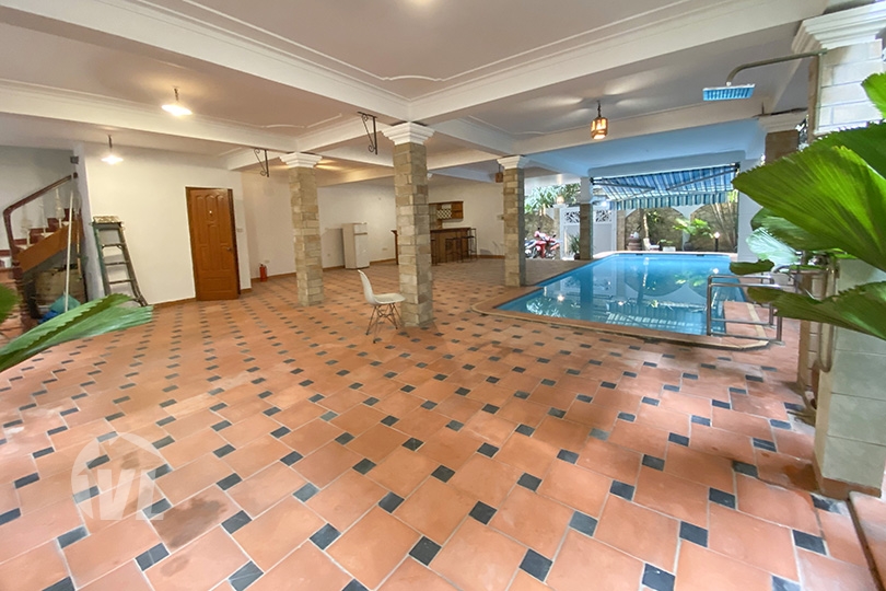 333 Refurbished 5 bedroom swimming pool villa in Tay Ho area