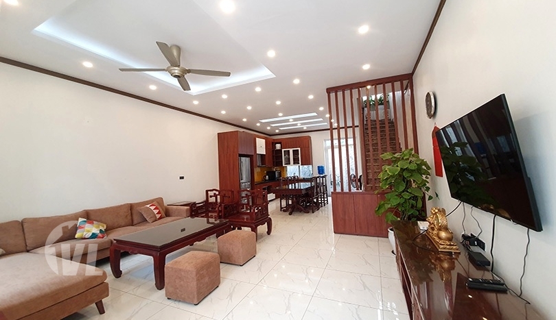 Top quality house in Long Bien to rent close to the French School