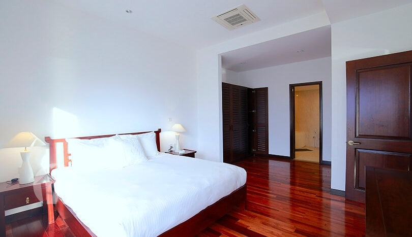 Top quality serviced apartment in Tay Ho 4 beds 3 baths