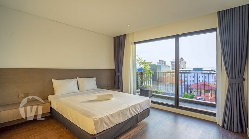 Brand new 200 sq m duplex to rent with terrace in Tay Ho district