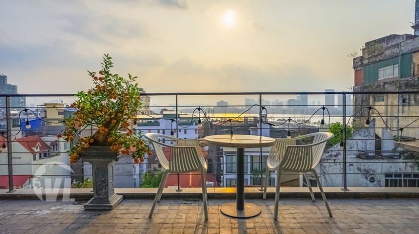 Brand new 200 sq m duplex to rent with terrace in Tay Ho district