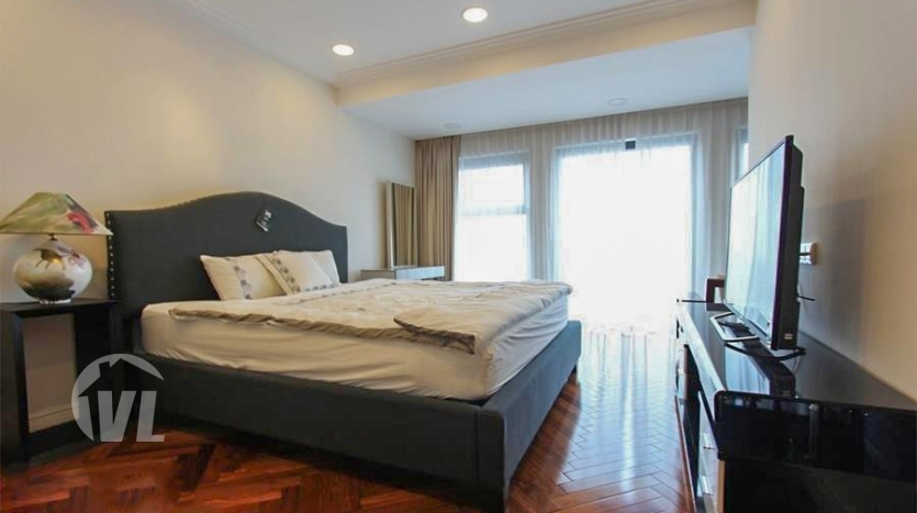 Furnished duplex apartment to lease in Hoang Thanh tower