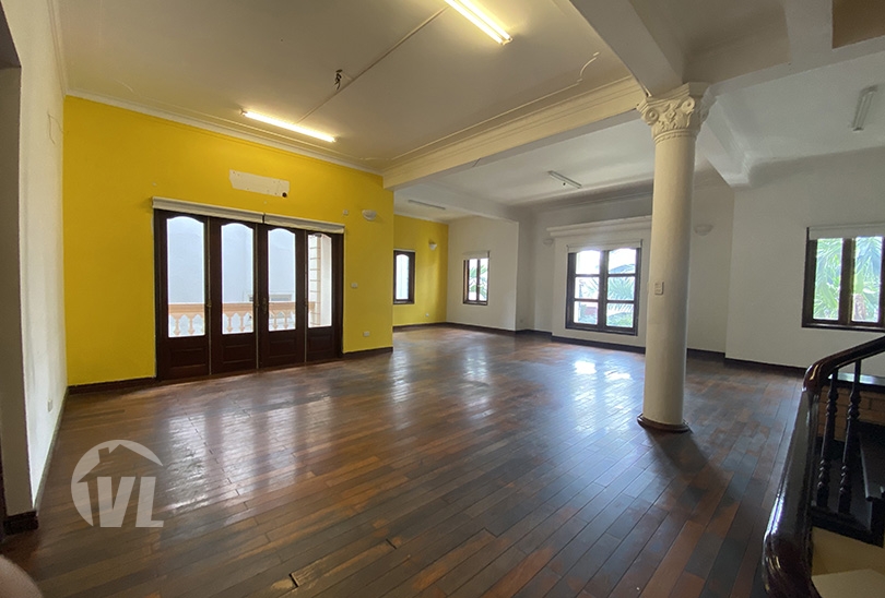 333 Large mansion to rent on To Ngoc Van street perfect for business