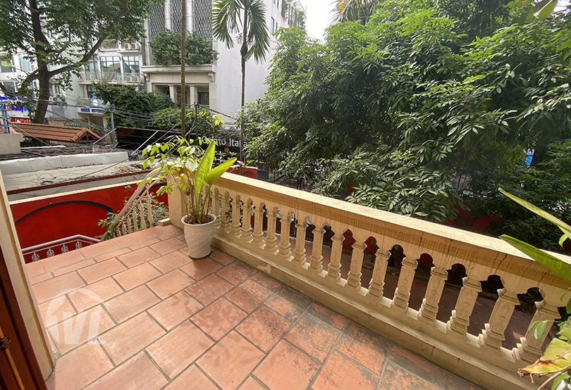 333 Large mansion to rent on To Ngoc Van street perfect for business