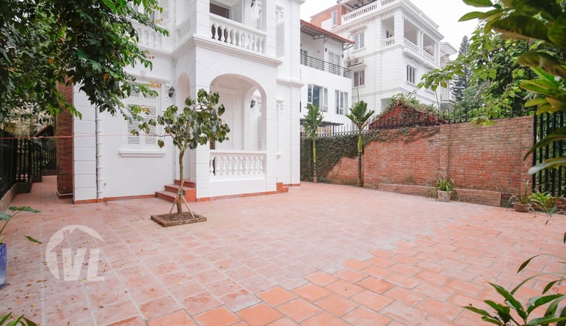 French colonial style villa to rent on To Ngoc Van Tay Ho