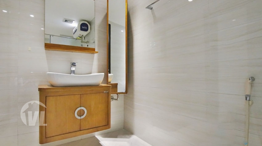 150 sq m apartment to rent close to the French Embassy in Hanoi