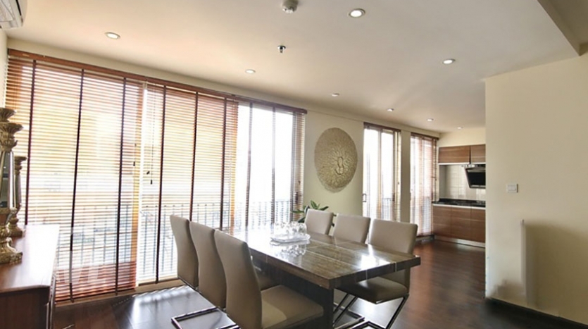 150 sq m apartment to rent close to the French Embassy in Hanoi