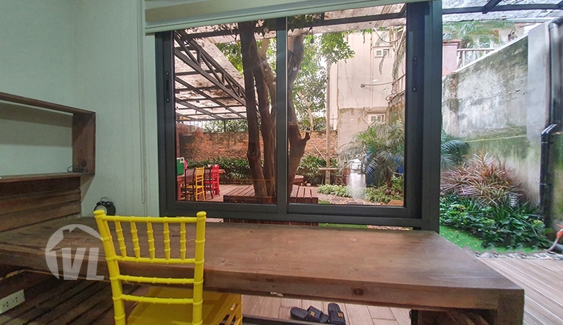 1 storey furnished house with garden to lease in Tay Ho