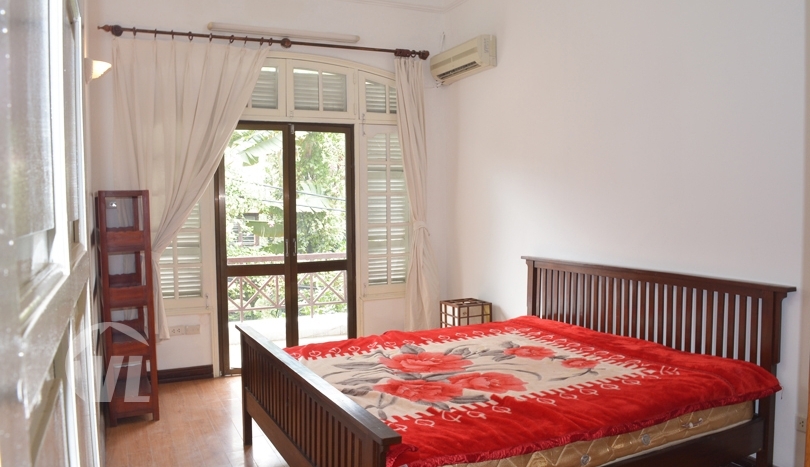 Furnished 5 bedrooms house to rent in To Ngoc Van area