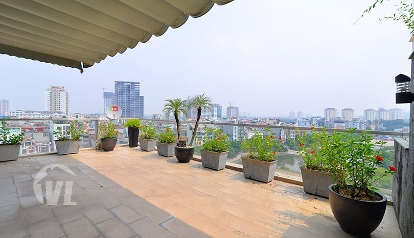 Furnished duplex apartment with terrace in Tay Ho district