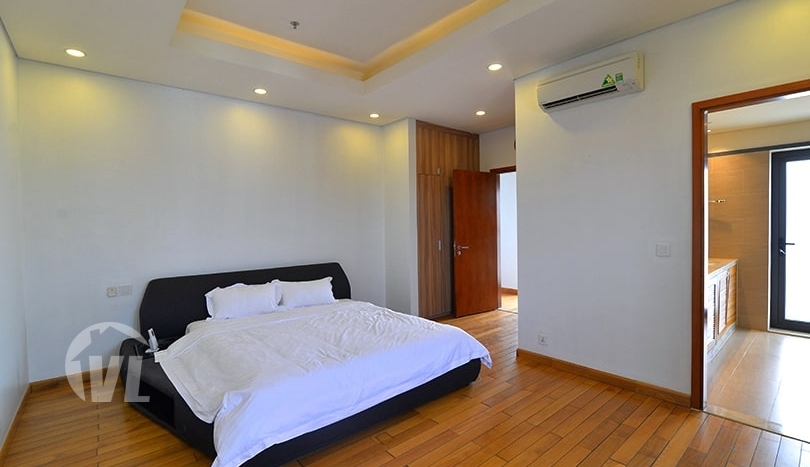 Furnished duplex apartment with terrace in Tay Ho district