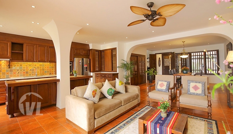 Furnished house with garden and lake view in Hanoi Tay Ho district