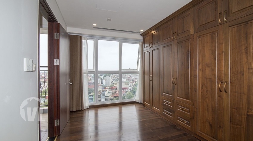 Large 2 bedrooms apartment to lease in Aqua Central in Hanoi