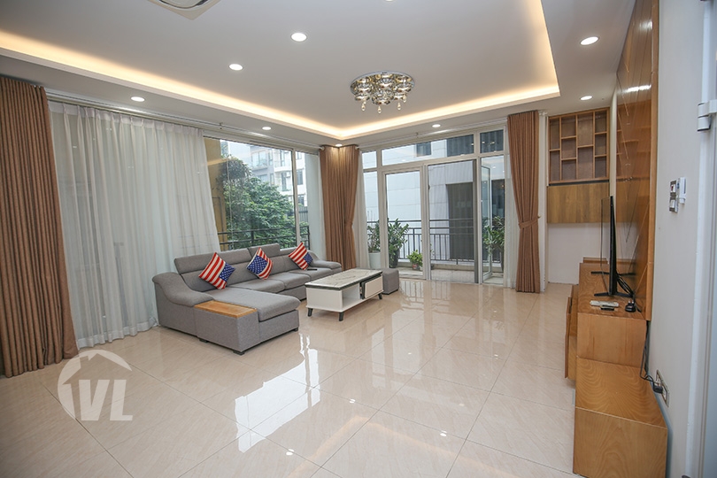 333 Modern furnished pool house to lease in the heart of Tay Ho Hanoi