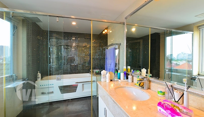 Penthouse in Tay Ho for rent with terrace facing the West Lake
