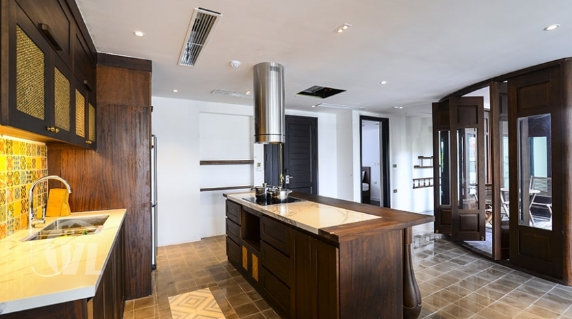 Brand-new 4 bed serviced apartment near the West lake in Tay Ho
