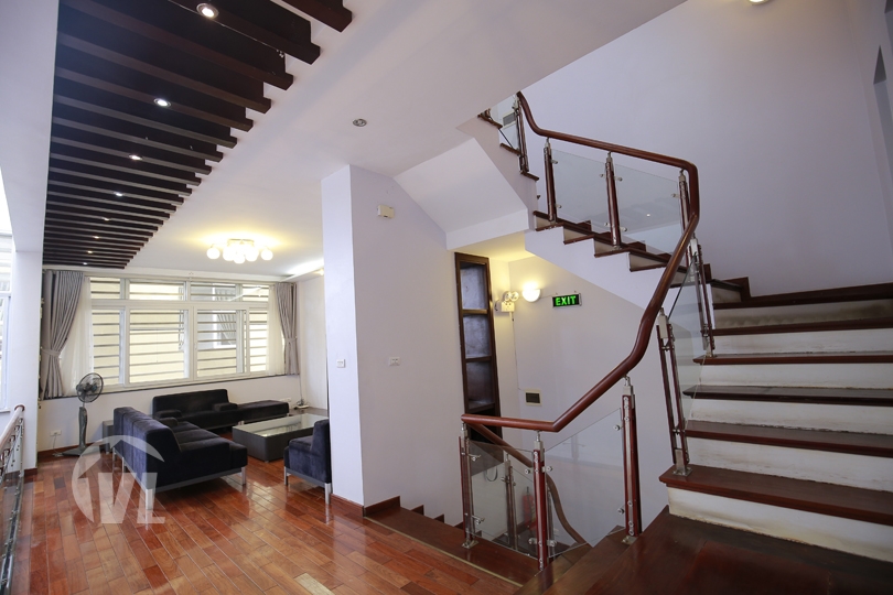 333 Original furnished modern house to let in Tay Ho district