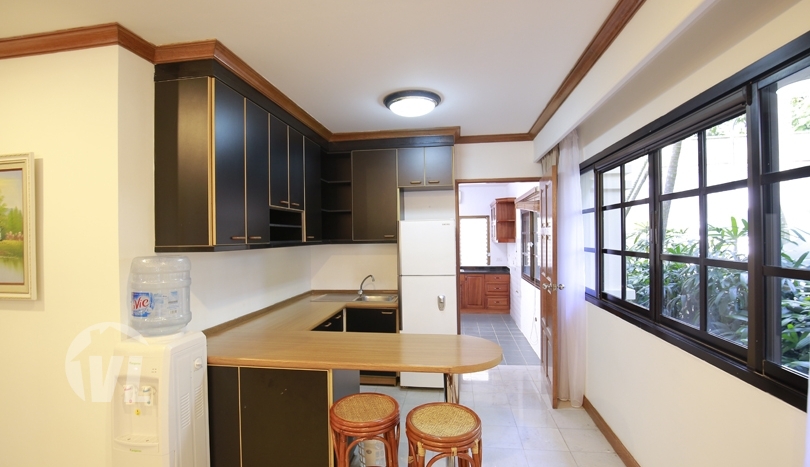 Serviced villa to lease in Hanoi with swimming pool and gym