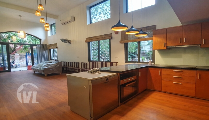 3 beds apartment to lease next to the French School of Hanoi