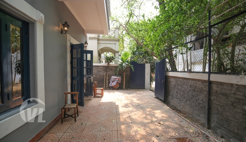 Charming house to rent next to the LFAY Hanoi Long Bien