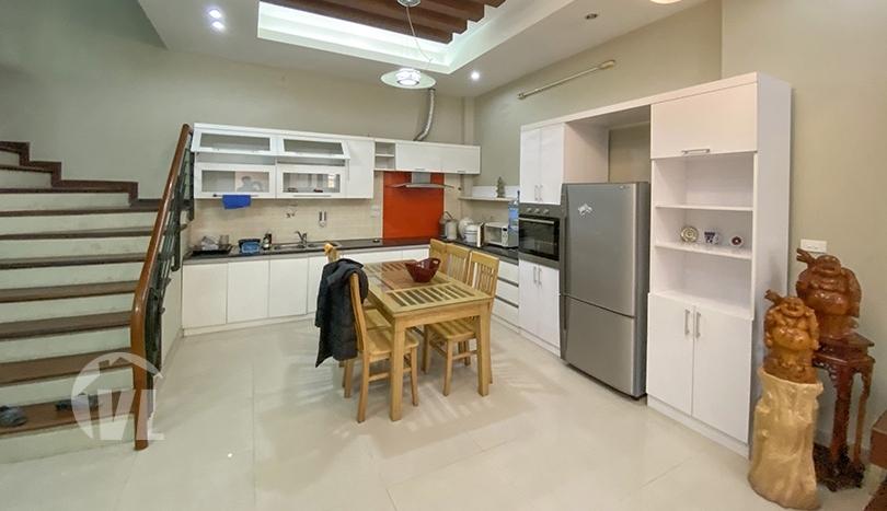 Four bedroom furnished house at the edge of Tay Ho and Ba Dinh