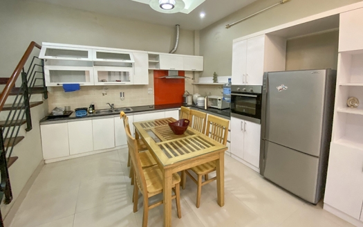 Four bedroom furnished house at the edge of Tay Ho and Ba Dinh
