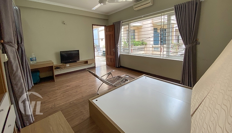 Four bedroom furnished house at the edge of Tay Ho and Ba Dinh
