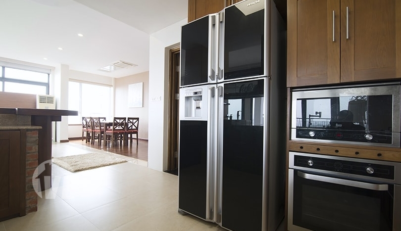 Furnished 4 beds apartment to lease in Tay Ho with West Lake view