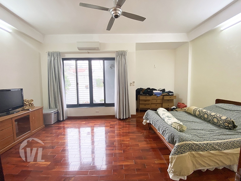 333 House to rent in Long Bien close to Wellspring International School