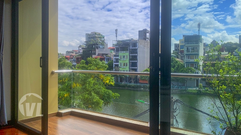 Lake view apartment to rent in Tay Ho, Yen Phu village, 170 sq m