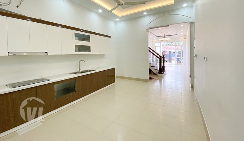 Modern 4 bed rental house with open view in Tay Ho