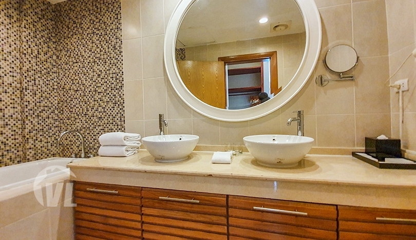 Spacious 3 bed flat to lease in Hoan Kiem with high ceiling and city view