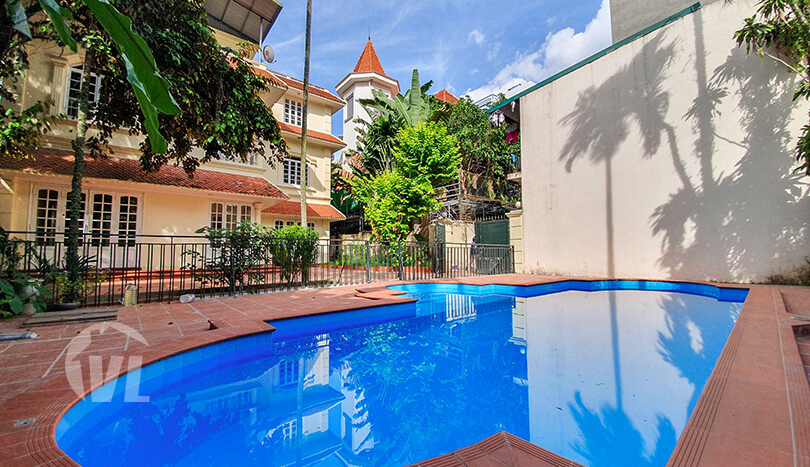 Amazing pool villa with garden to lease in Tay Ho 4 beds 4 baths