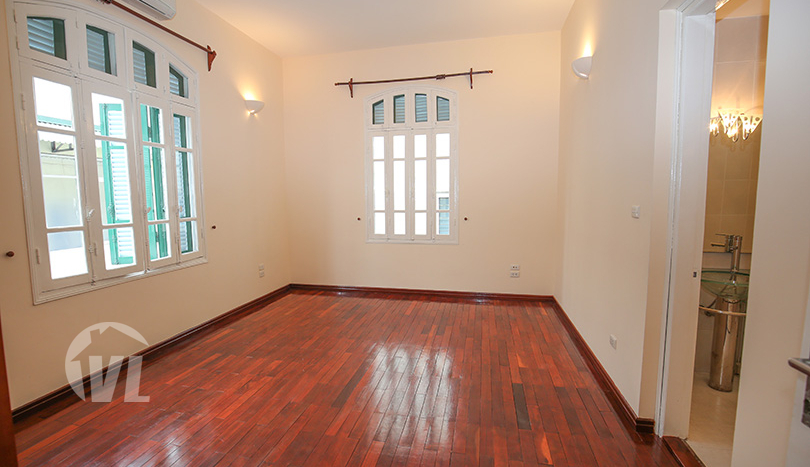 Gorgeous swimming pool villa in Tay Ho district close to the West Lake