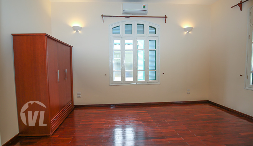 Gorgeous swimming pool villa in Tay Ho district close to the West Lake