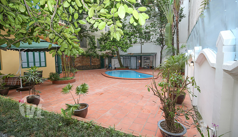 Gorgeous swimming pool villa in Tay Ho district close to the West Lake