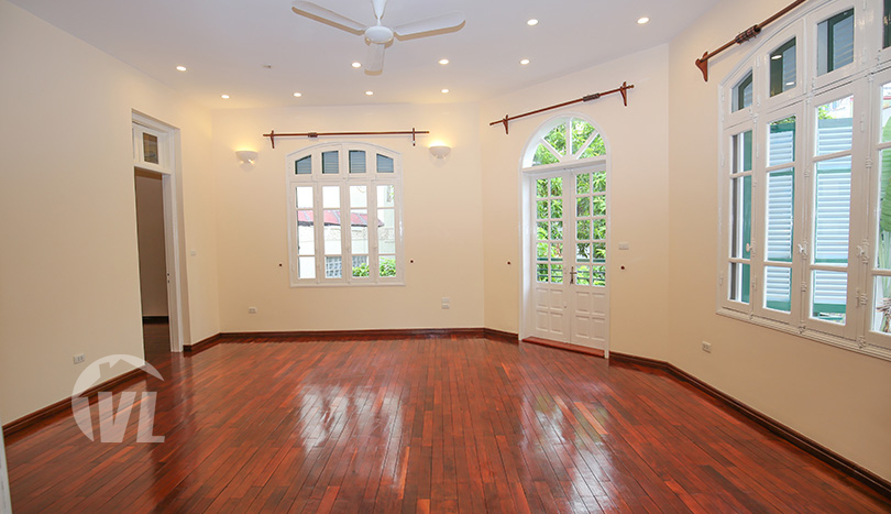 Gorgeous swimming pool villa in Tay Ho district close to the West Lake