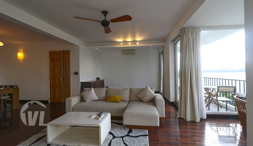 LAke view 2 bedroom apartment in quang Khanh Tay Ho