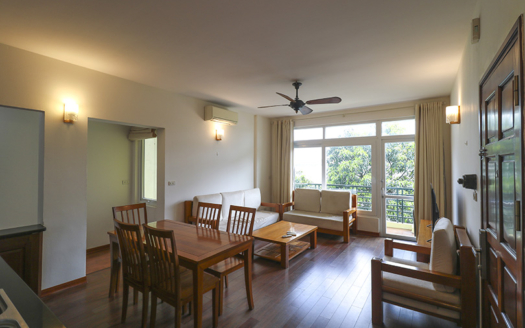 Lake view 2 bedroom apartment for rent on Tu Hoa Street