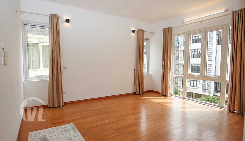Spectacular furnished 4 beds house to lease in Tay Ho near the West Lake