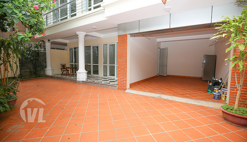 Spectacular furnished 4 beds house to lease in Tay Ho near the West Lake