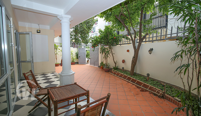 Spectacular furnished 4 beds house to lease in Tay Ho near the West Lake